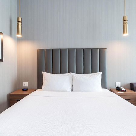Sandman Signature Sherwood Park Hotel Extérieur photo