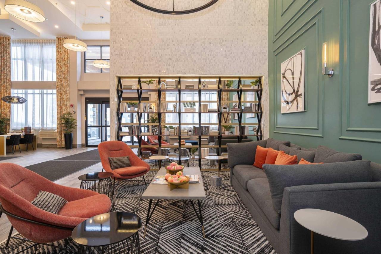 Sandman Signature Sherwood Park Hotel Extérieur photo